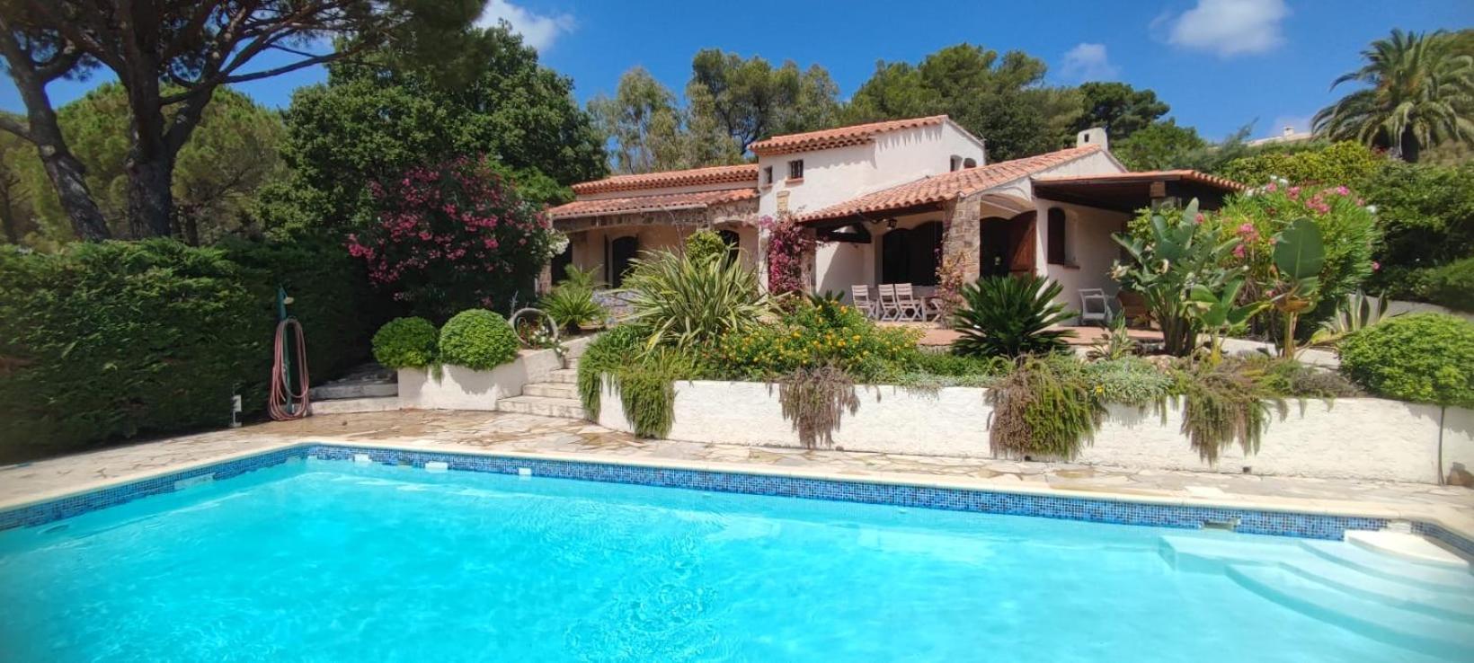 Villa La Louviere La Croix Valmer Golfe De Saint Tropez Exteriér fotografie